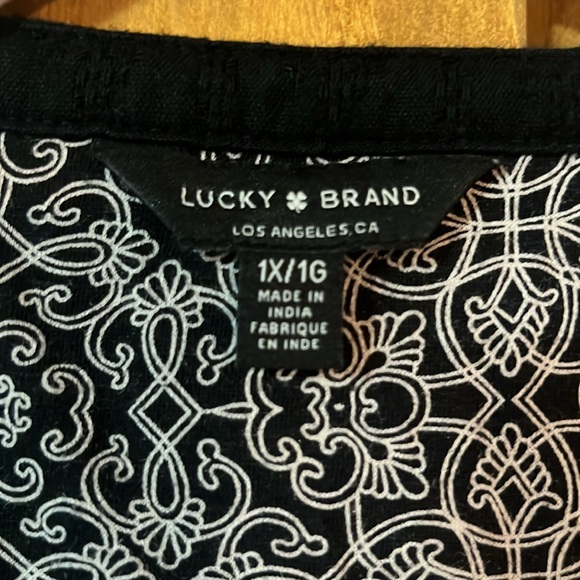 Blouse - Picture 2 of 6